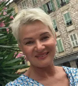 Izabella Paletska Via Bella massage